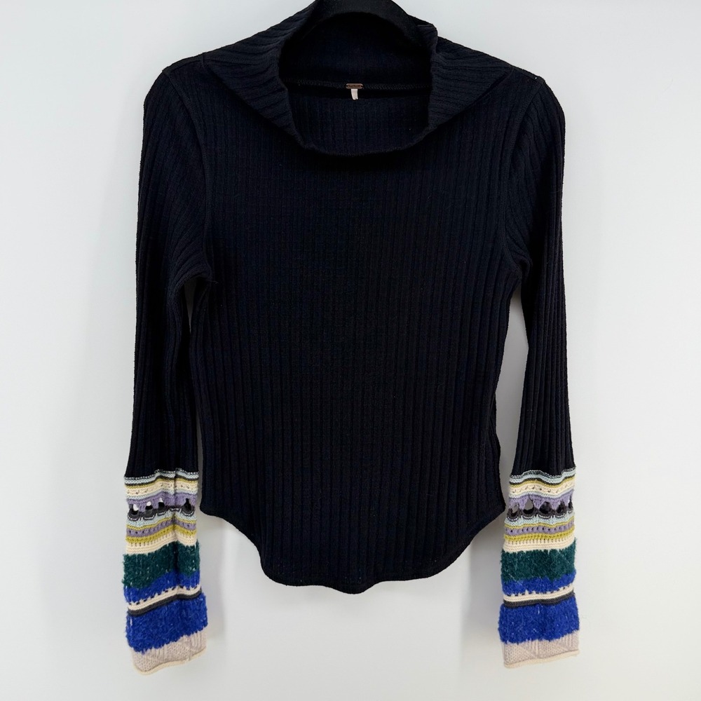 Free People Women's Md. Ribbed Knit Cowl Neck Top Boho Bell Sleeve Sweater Black